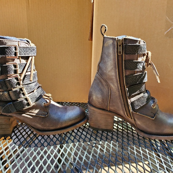 Freebirds - Candice - Picture 2 of 5